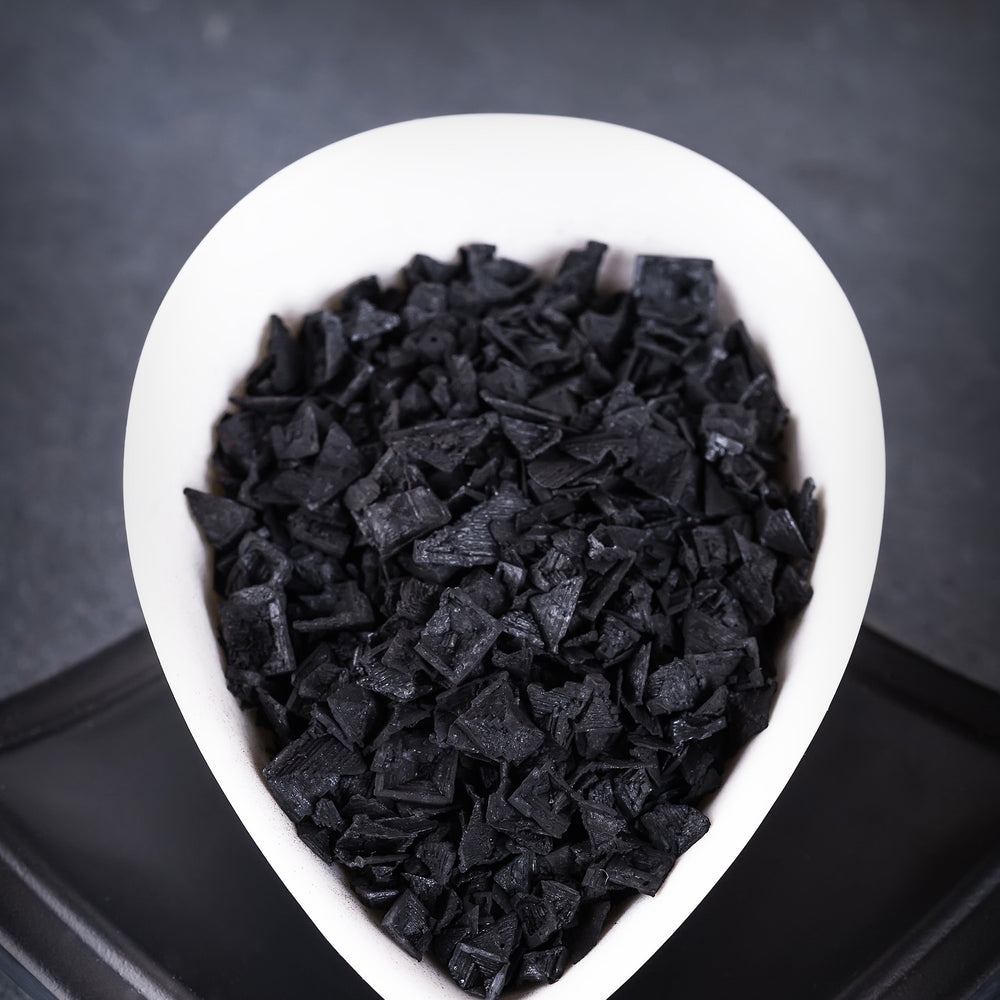 
                  
                    Load image into Gallery viewer, The Spice Lab Cyprus Mediterranean Black Flake Sea Salt - Premium Finishing Salt – 4004
                  
                