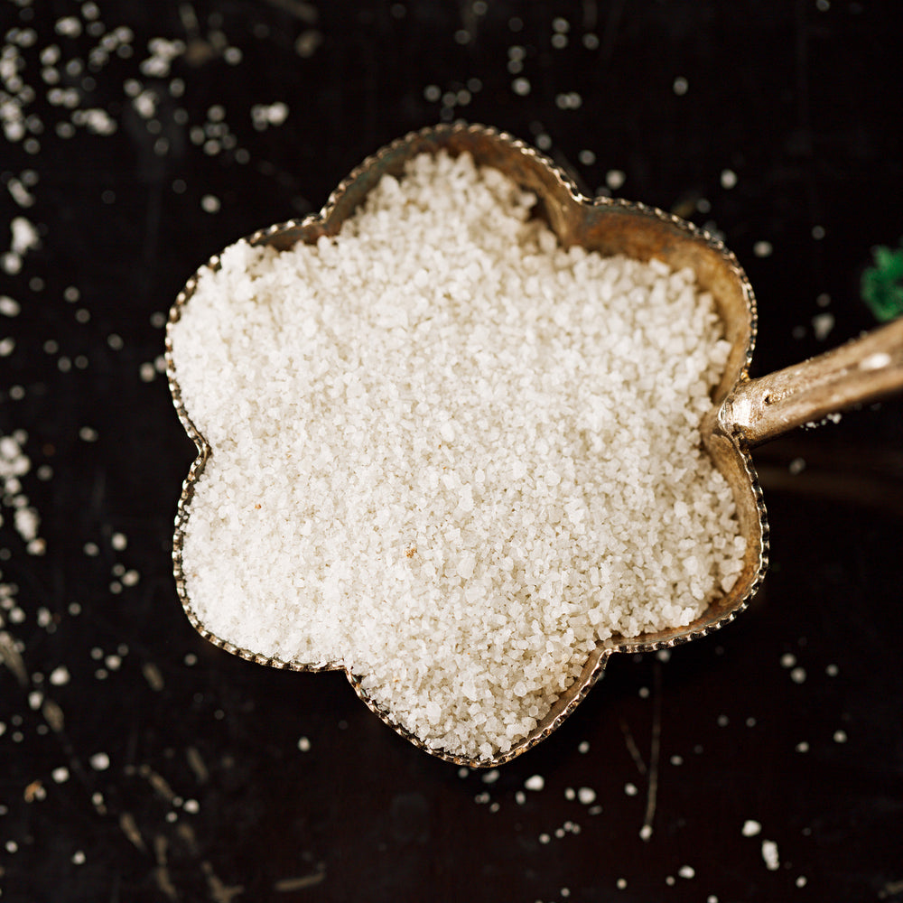 
                  
                    Load image into Gallery viewer, The Spice Lab Gourmet Italian White Alba Truffle Sea Salt - Kosher - 4102
                  
                